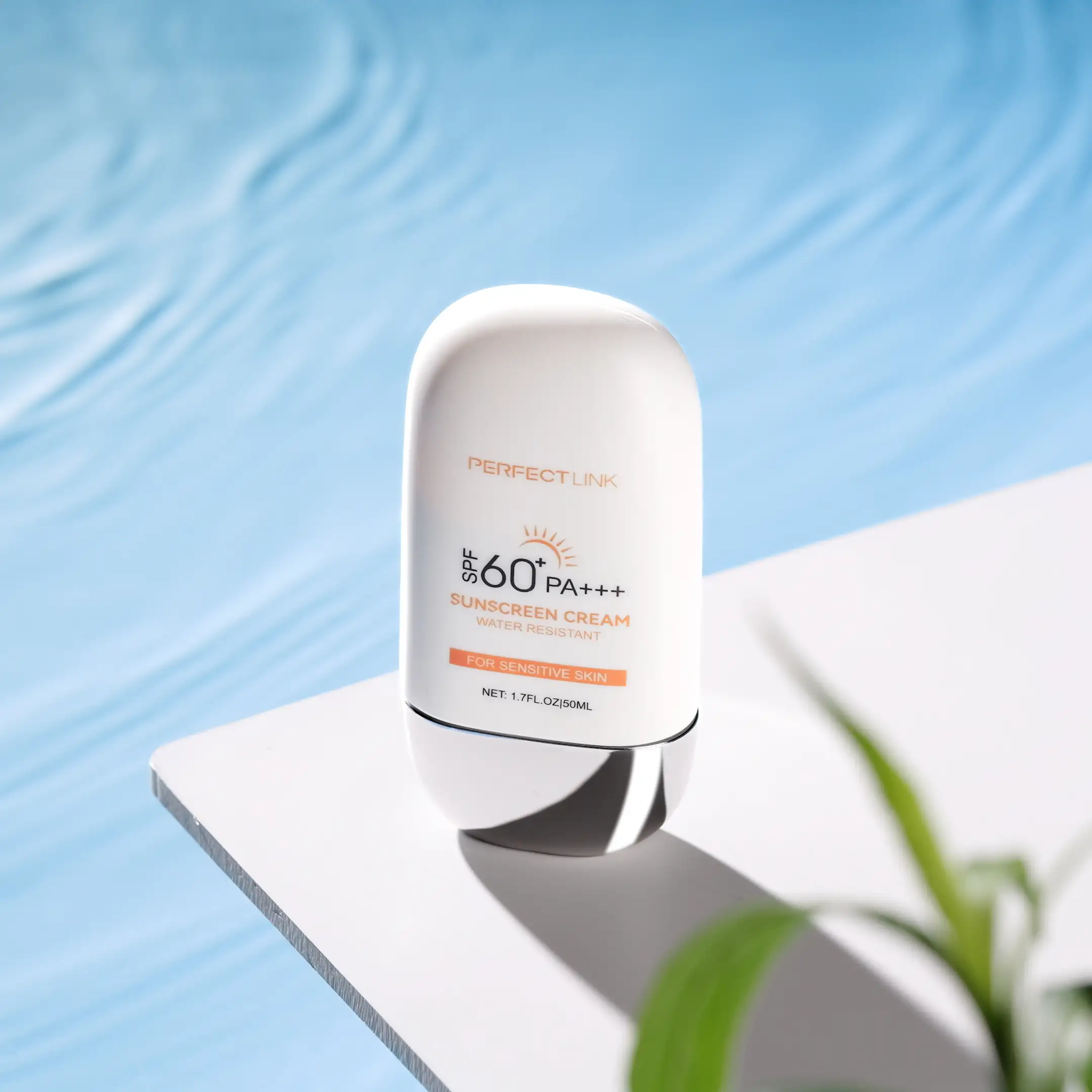 PERFECTLINK Sunscreen Natural Water Gel SPF 60+ Sunblock Sunscreen | Private Lable PERFECTLINK Sunscreen Natural Water Gel SPF 60+ Sunblock Sunscreen | Private Lable