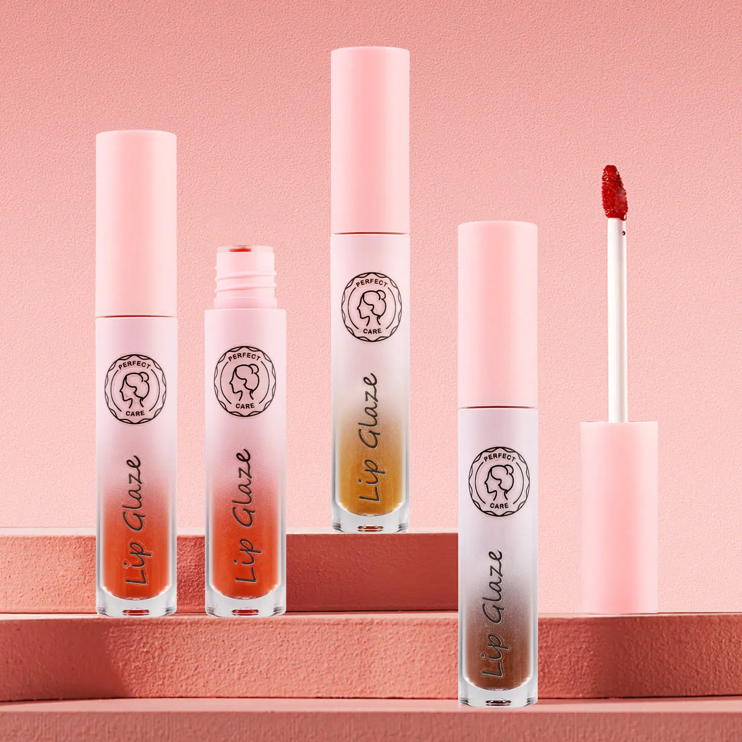 Lip Glaze High-Shine and Glossy Finish With Three Colors Lip Glaze High-Shine and Glossy Finish With Three Colors